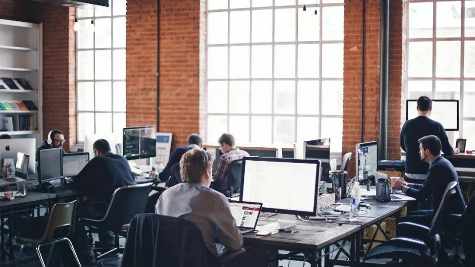 Как выбрать веб-студию в Каспийске по кейсам